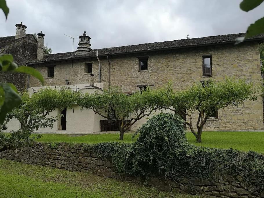 Casa Rural Barangua En El Pirineo Aragones ซานตาครูซ เด ลาเซรอส ภายนอก รูปภาพ