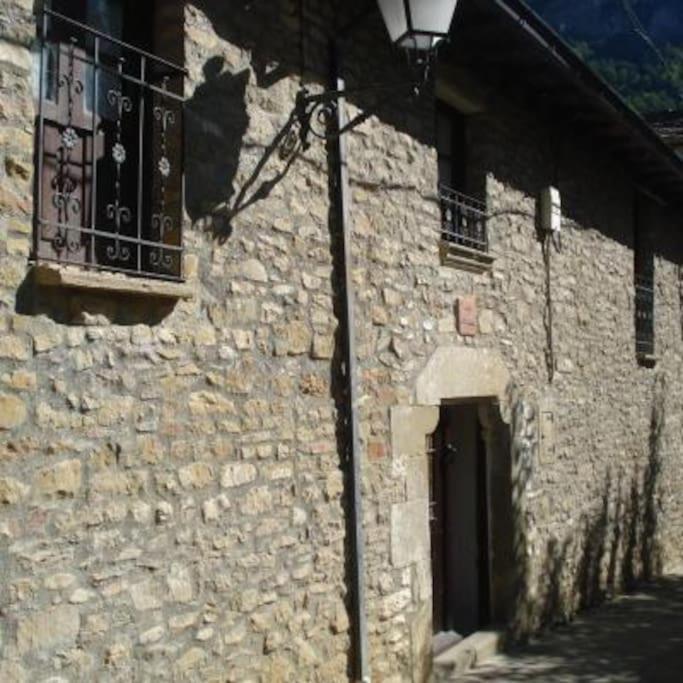 Casa Rural Barangua En El Pirineo Aragones ซานตาครูซ เด ลาเซรอส ภายนอก รูปภาพ
