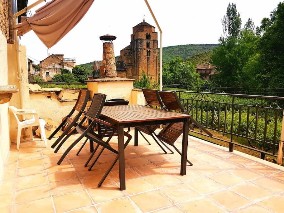 Casa Rural Barangua En El Pirineo Aragones ซานตาครูซ เด ลาเซรอส ภายนอก รูปภาพ